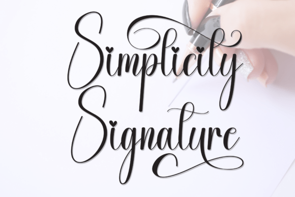 Elevating Digital Experiences with the Simplicity Signature Typeface